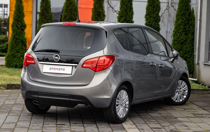 Opel Meriva cena 26700 przebieg: 159000, rok produkcji 2011 z Poznań małe 704